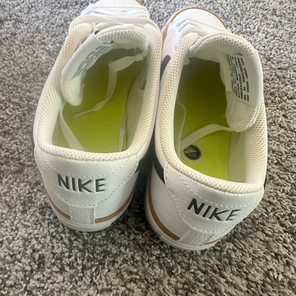 Women’s Nike Court Legacy Next Nature - Picture 5 of 7